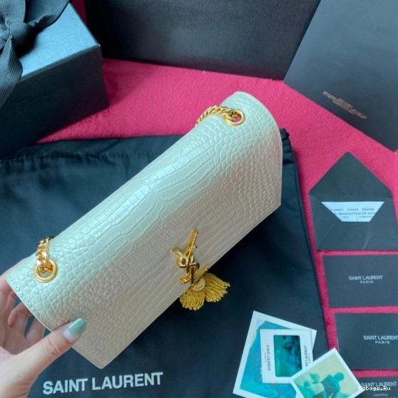 YSL KATE 0723